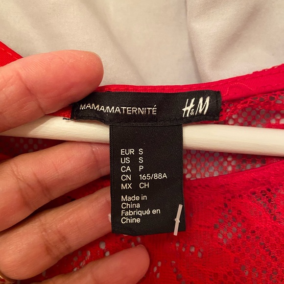 BRAND NEW Maternity (or not) Red Lace dress, Size Small - Picture 3 of 8